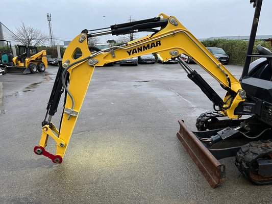 Mini pelle Yanmar VIO27-6 Canopy