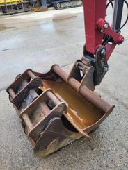 Mini pelle Yanmar VIO27-6 Canopy