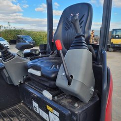 Mini pelle Yanmar VIO27-6 Canopy