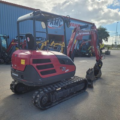 Mini pelle Yanmar SV26 Essentiel +