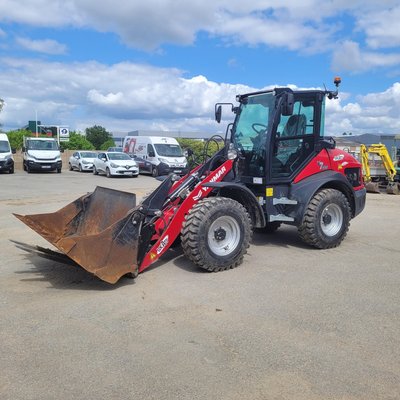 Chargeuse articulée Yanmar V7-HW