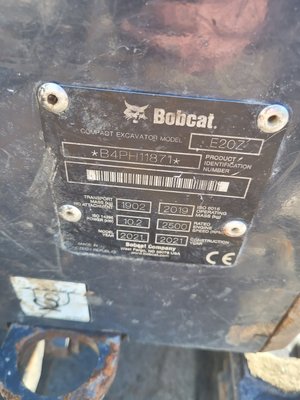 Mini pelle Bobcat E20Z