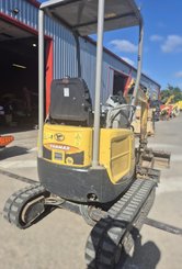 Mini pelle Yanmar VIO17CAN
