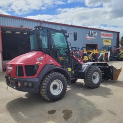 Chargeuse articulée Yanmar V7-HW