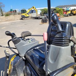 Mini pelle Yanmar VIO17CAN