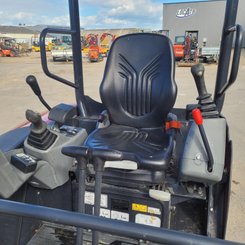 Mini pelle Yanmar SV26 Essentiel +