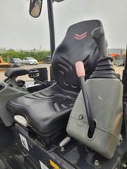 Mini pelle Yanmar VIO23 CANOPY
