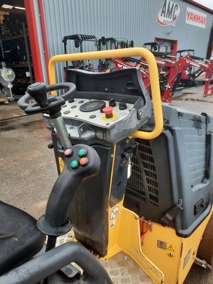 Compacteur tandem Bomag BW90AD5