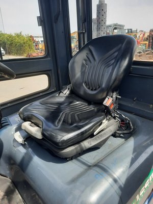 Chariot élévateur Heli CPCD25