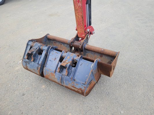 Mini pelle Yanmar VIO17 ESS+