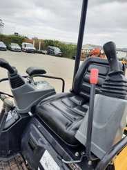 Mini pelle Yanmar VIO17CAN
