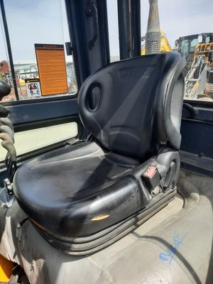Chariot élévateur Heli CPCD35