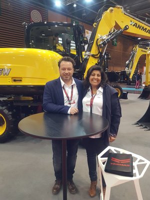 Nadège et Nicolas vous attendent sur le Stand YANMAR à INTERMAT